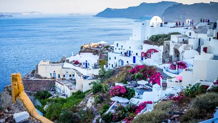 Unde găsesc românii excursii în Turcia sau Grecia care să coste 300 de euro