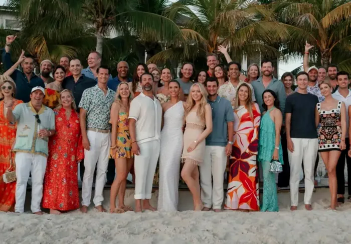 Petrecerea după nunta lui Donald Trump Jr - Foto: X/@LetsArmUKR