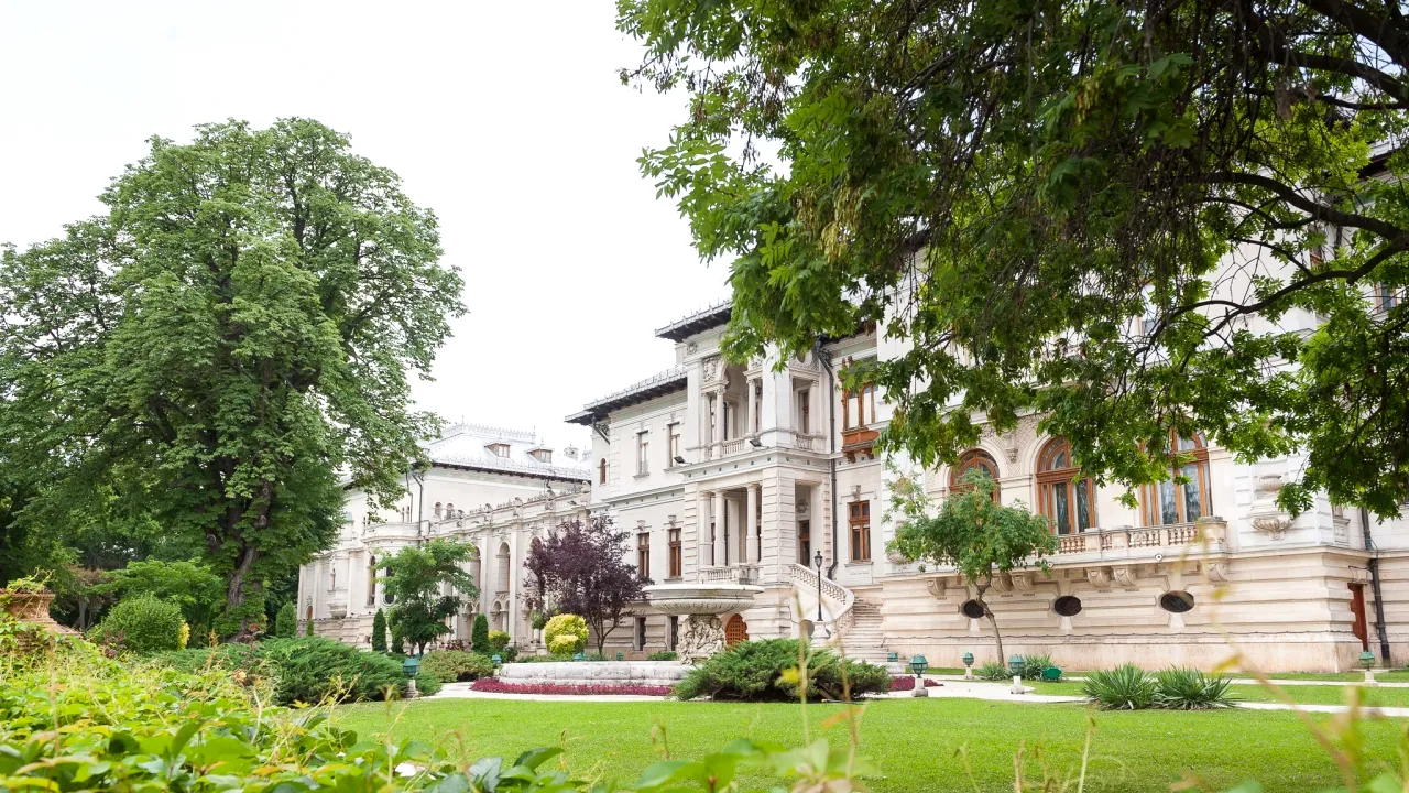 Palatul Cotroceni va fi iluminat în albastru de Ziua Internațională de Conștientizare a Autismului