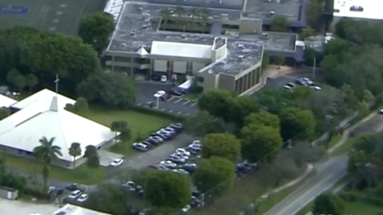 Alerte cu bombă la două școli evreiești din Washington