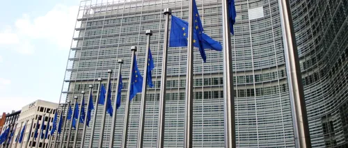 Financial Times: Comisia Europeană ia zeci de miliarde de euro de la țările central și est-europene ca să ajute Spania, Italia și Grecia