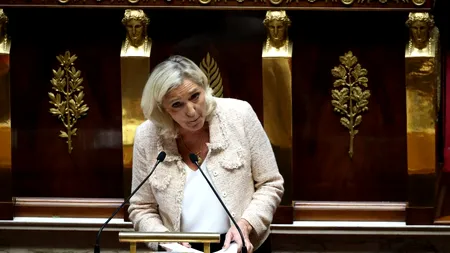 Marine Le Pen i-a cerut lui Macron DIZOLVAREA Adunării Naționale. Remarcile președinților de grupuri după discursul premierului francez