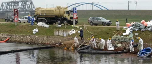 Cadavrul unui bărbat cu o bucată de fier legată de gât, găsit în Canalul Dunăre - Marea Neagră