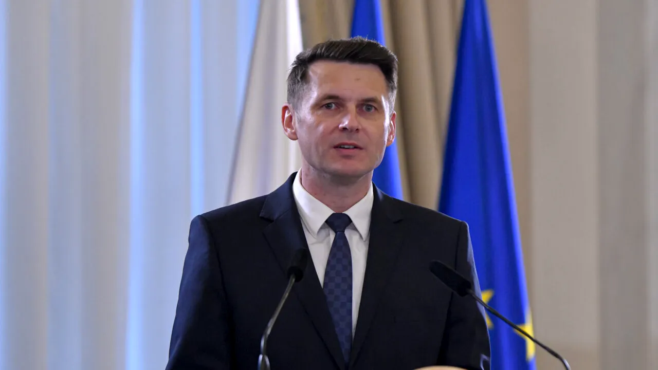 Mircea Abrudean atacă PSD după eșecul negocierilor de la Cotroceni și cere să încheie criza politică: „Lucrurile devin și mai grave”