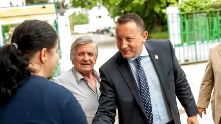 Răzvan Mironescu: „Pauza de masă e de la Dumnezeu, dar timpul de lucru trebuie să fie folosit eficient la Primărie