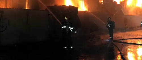 Incendiu la un depozit din Afumați. A fost emis un mesaj RO-ALERT
