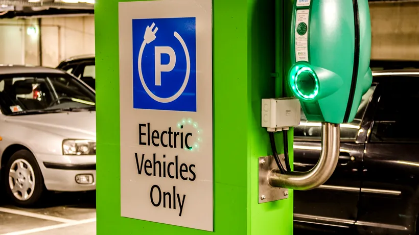 Două companii japoneze pregătesc un parteneriat pentru mașinile electrice