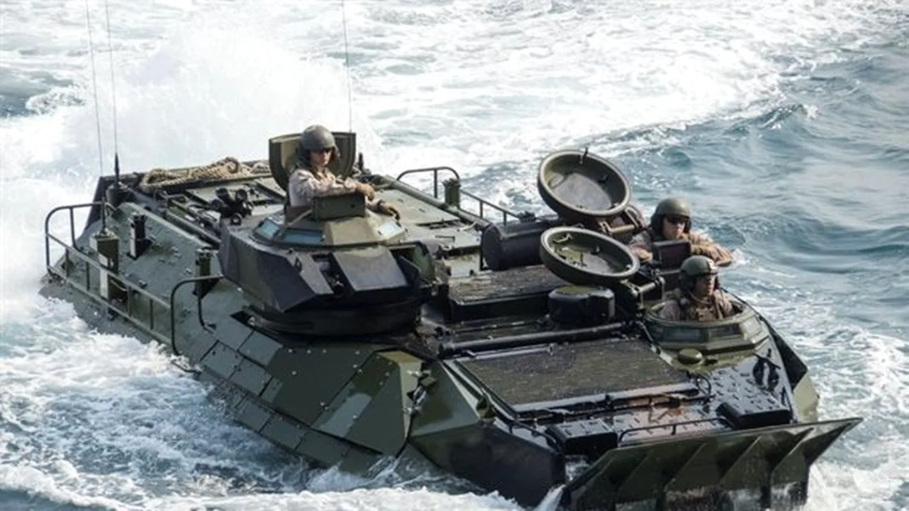 România CUMPĂRĂ 21 de vehicule amfibii de asalt de la americani. Cât va plăti Guvernul pentru acestea