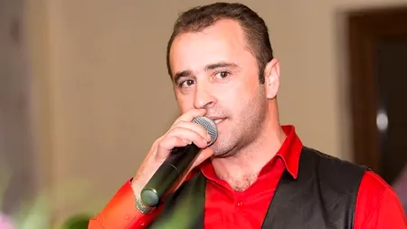 Îndrăgit CÂNTĂREȚ de muzică populară, în stare gravă după ce a încercat să se sinucidă în timp ce vorbea la telefon cu soţia