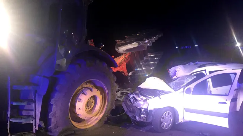 Accident grav în Giurgiu produs între o mașină și un tractor. Un mort și un rănit
