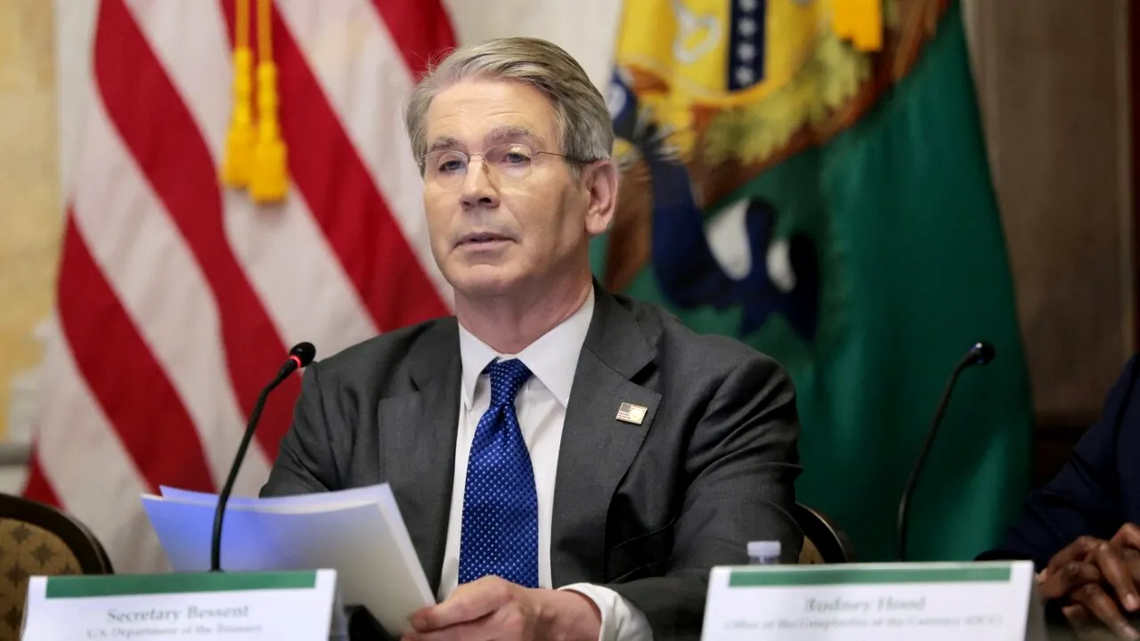 Secretarul american al Trezoreriei sprijină desfășurarea unei discuții între Trump și Xi Jinping/ NEGOCIERILE dintre SUA și China „au stagnat”