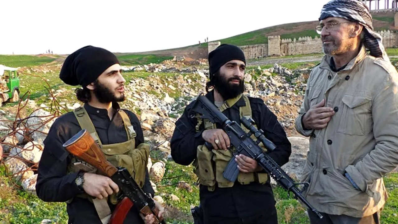 Jurnalistul care a stat zece zile printre teroriști și a supraviețuit: „Statul Islamic este „copilul