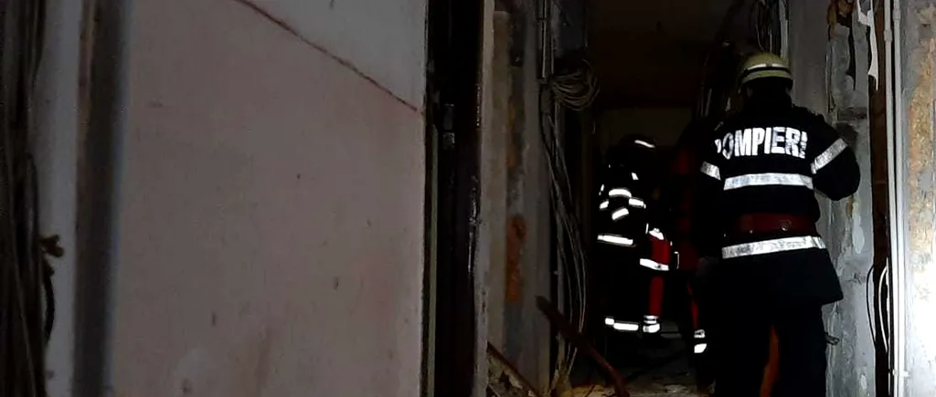 Explozie într-un bloc de garsoniere din Tulcea: Patru oameni la spital, 24 de garsoniere afectate