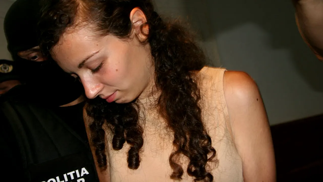 Studenta Carmen Bejan, condamnată la 20 de ani de închisoare pentru omor,  va naște în penitenciar. Curtea de Apel Timișoara i-a respins recursul