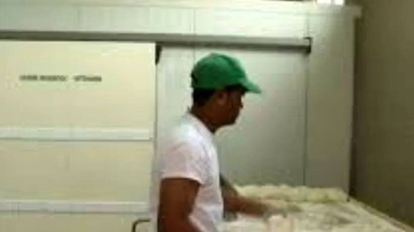 Patronii din Ditrău au decis: Cei doi brutari din Sri Lanka vor face în continuare pâine | M. Muncii: Mă surprinde atitudinea discriminatoare a celor din comunitate