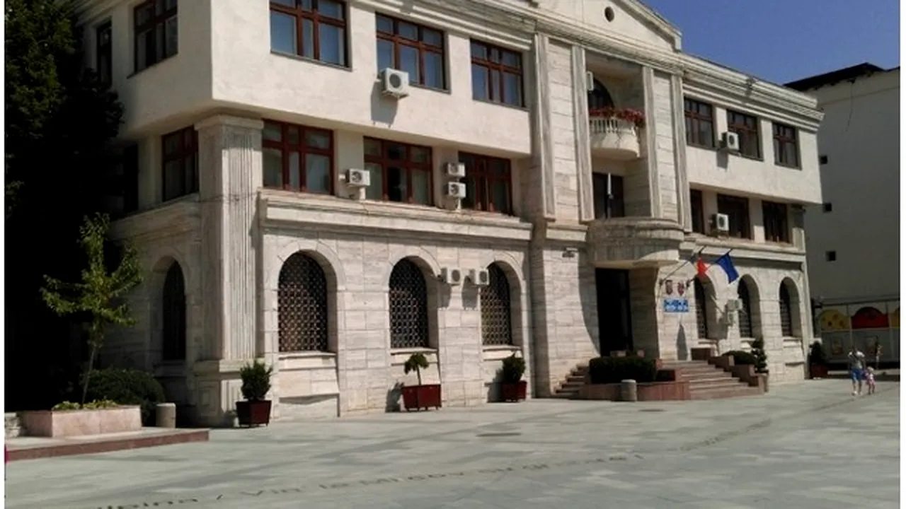 Consilierul PSD din Focșani care i-a cerut unui fost militar să-i împuște pe adversari, urmărit penal: Stai aici să vezi, ia pistolul și îi împușcă, ai fost militar... 