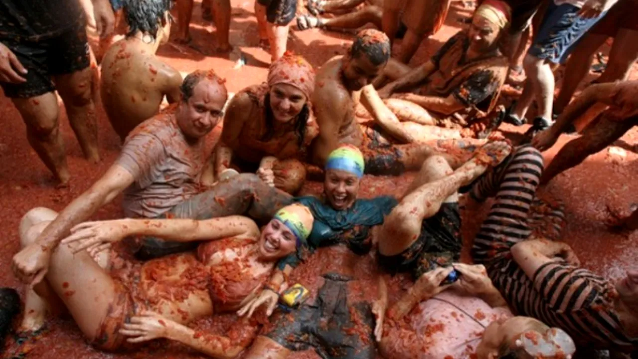 FOTO+VIDEO. Surpriză neplăcută în acest an pentru participanții festivalului 