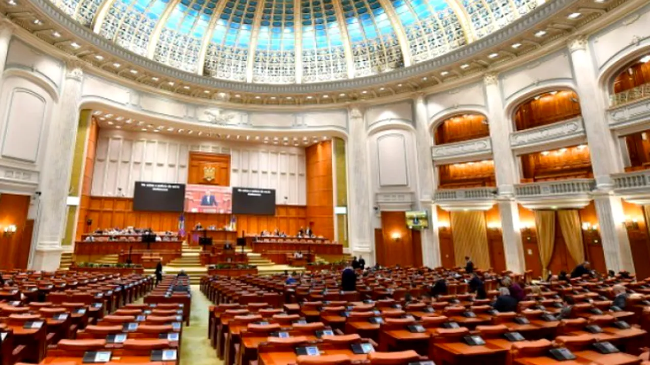 Șefii Parlamentului, aleși luni dimineață. Daniel Suciu, PSD, la Camera Deputaților și Ilie Bolojan, PNL, la Senat