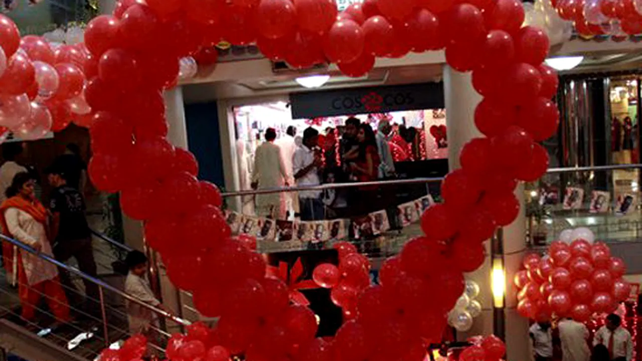 Prima țară din lume care interzice Valentine's Day. Decizia a fost luată pe 13 februarie