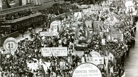 Iohannis, de 23 August: Ne confruntăm cu provocări excepționale./ Orban: Asistăm și astăzi la încercări ale unor formațiuni politice de factură post comunistă de a bloca democrația