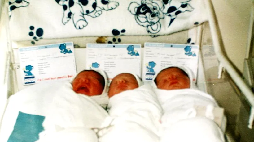 Zeci de persoane s-au interesat de înfierea tripleților abandonați la Maternitatea din Drobeta Turnu Severin