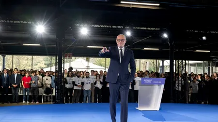 Fostul premier Edouard Philippe, unul dintre liderii coaliției pro-prezidențiale din Franța, vizat de o anchetă de CORUPȚIE