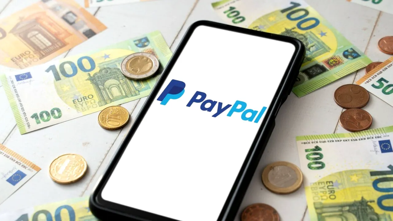 Un bărbat din Maramureș, prins în flagrant de poliție când încerca să încaseze pe nedrept 7.200 euro