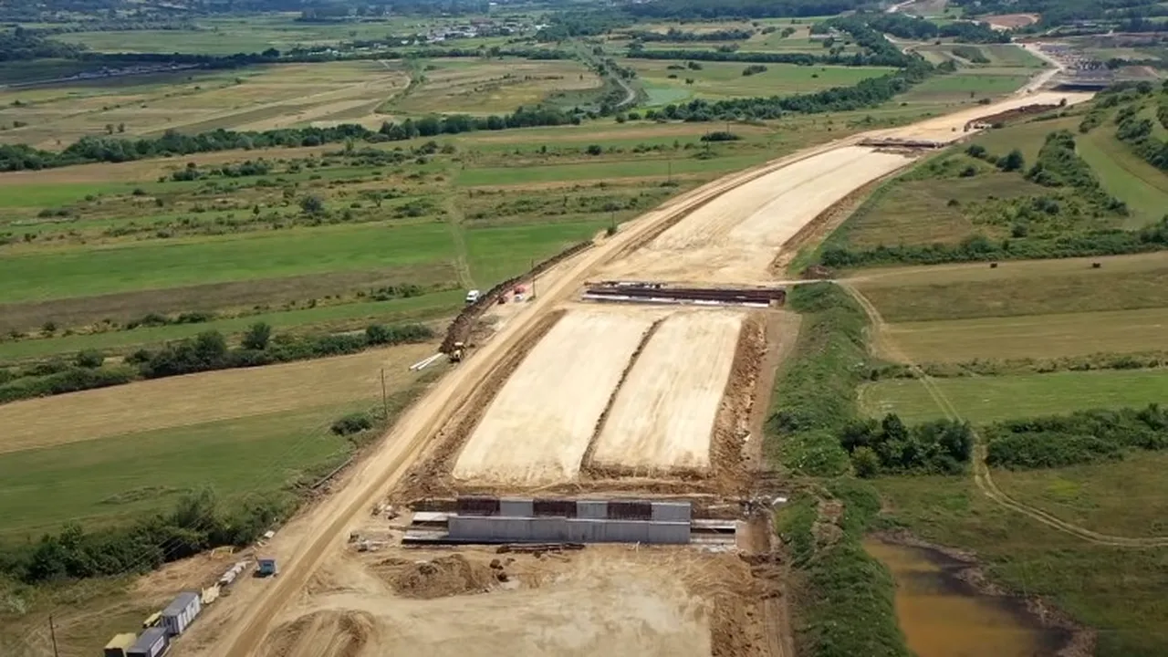 Ministrul Transporturilor: Lucrările la lotul 5 de pe autostrada Pitești - Sibiu încep pe 1 septembrie