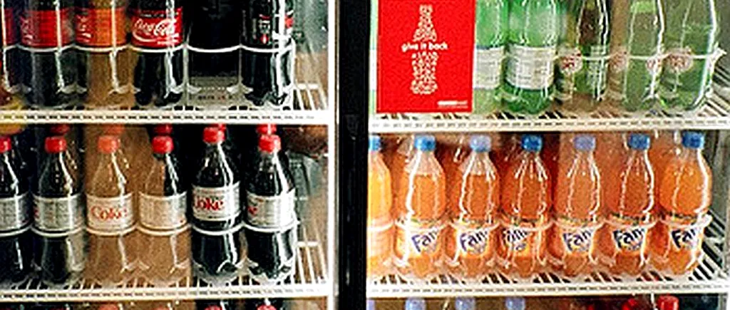 Coca-Cola, nevoită să se scuze public după ce o clientă a găsit un mesaj jignitor sub capacul unei sticle