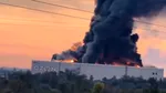 Atac masiv cu drone în Rusia: incendii uriașe la o rafinărie Rosneft și un centru logistic Ozon de 75.000 mp