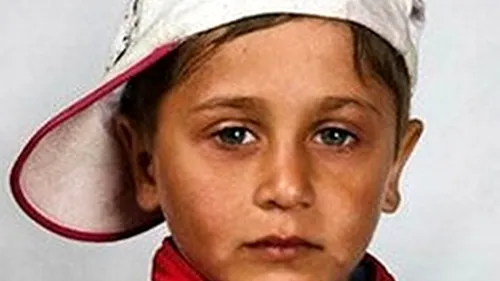 România, batjocorită pe internet: cum arată locul unde doarme acest copil