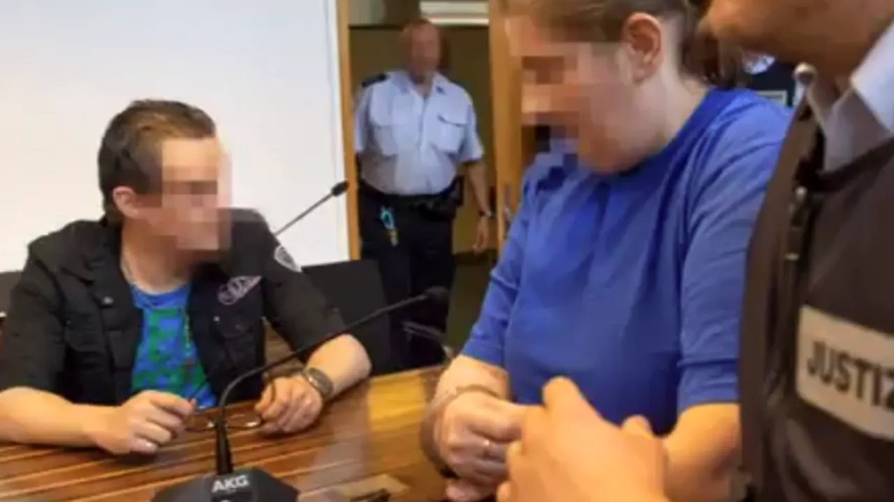 Un copil de nouă ani a fost VÂNDUT de părinții lui unor pedofili pe piața neagră