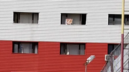 Polițiștii ieșeni, în alertă din cauza unui banal prosop: Au crezut că este vorba de semnul „Z” al lui Putin