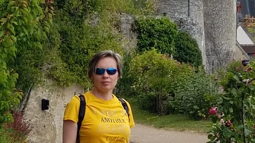 O doctoriță româncă, găsită moartă în cabinetul său din Franța. Monica avea 46 de ani