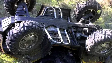 Tragedie în team building. O femeie a murit după ce s-a izbit cu ATV-ul de un copac, la Gura Humorului