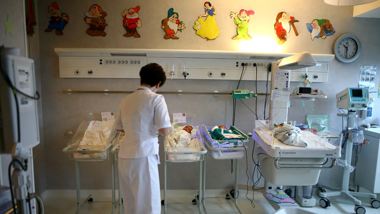 Numărul bebelușilor cu probleme digestive este în continuă creștere. Alți nouă copii au fost internați de sâmbătă până duminică în Argeș