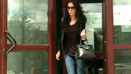 Andreea Marta, soția fostului consilier a lui Sorin Blejnar, deferită justitiei pentru prostituție