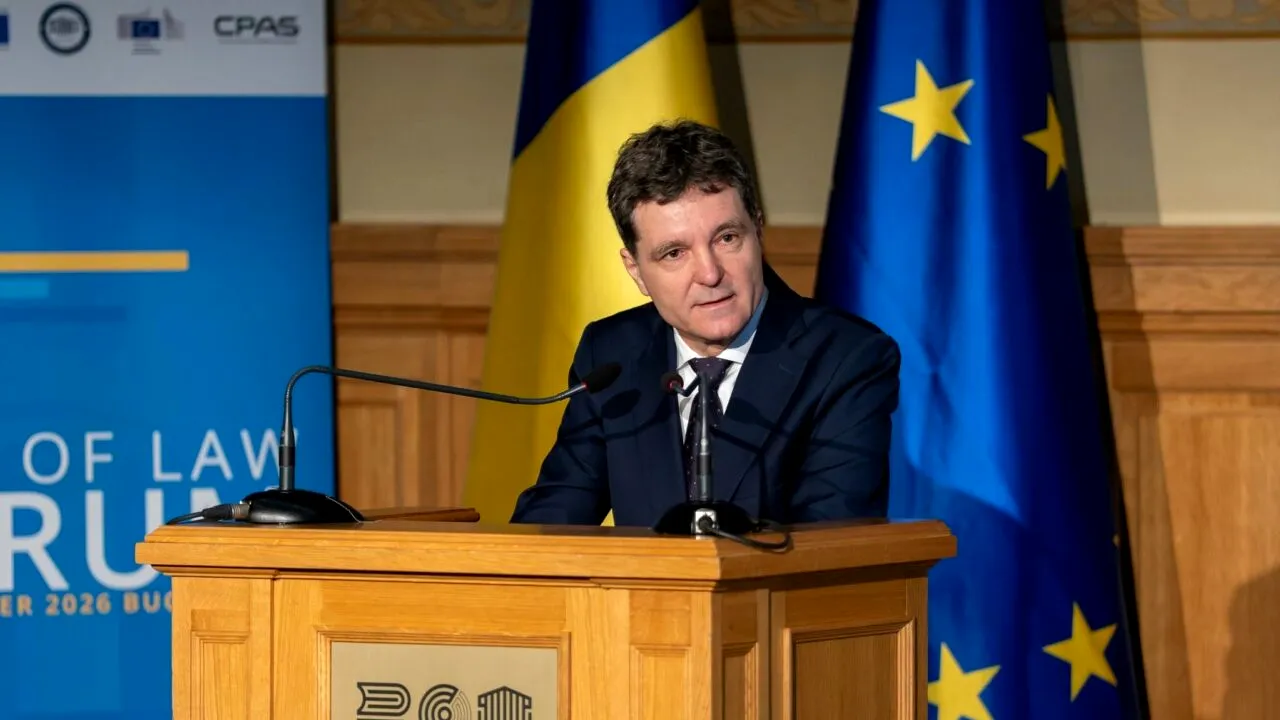 Nicușor Dan, semnal de alarmă privind securitatea cibernetică: ”Observăm că a devenit extrem de ieftin să plătești o mie de voci pentru a acoperi o singură voce legitimă”