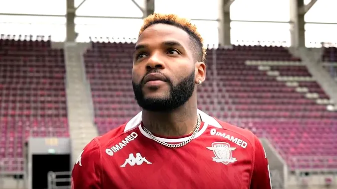 Reacție la nivel înalt după moartea fotbalistului Aaron Boupendza. Președintele Gabonului: „Amintirea lui să ne inspire tinerii” / Scenarii tragedie