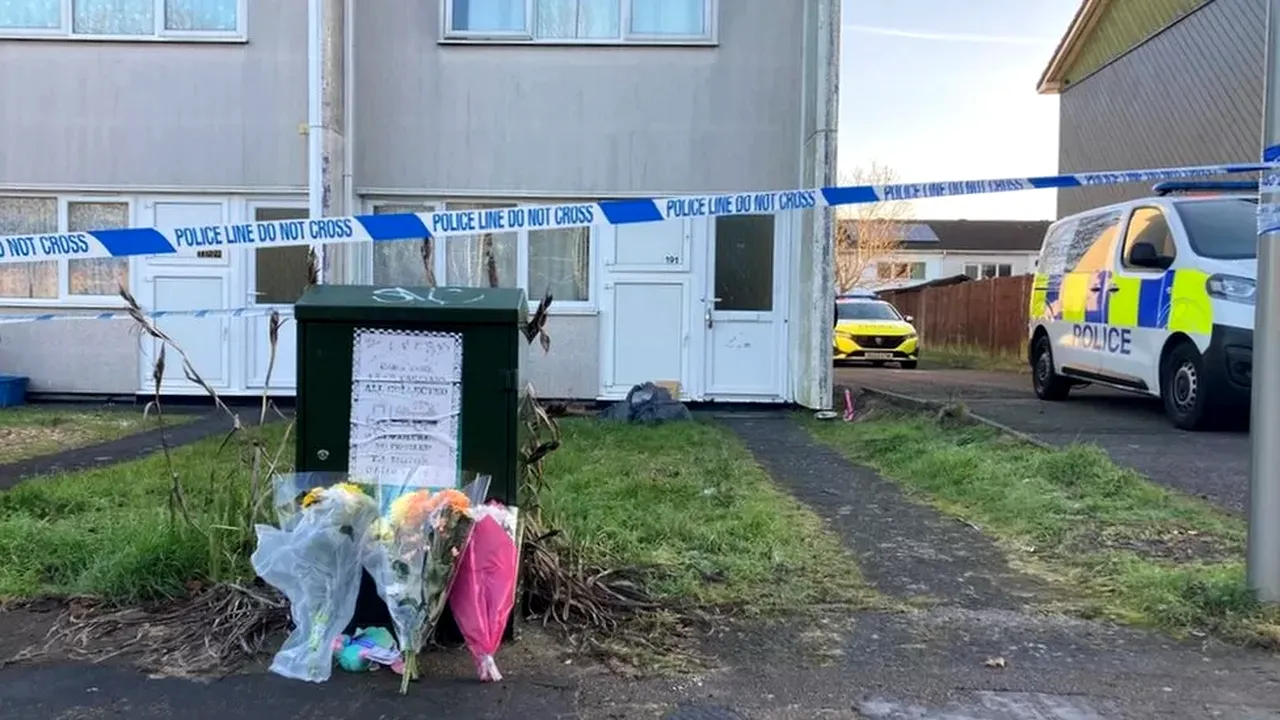 O fetiță de patru ani a murit după ce a fost sfâșiată de un câine în curtea din spatele casei. Animalul a fost ucis / „Mi-au dat lacrimile când am auzit vestea”