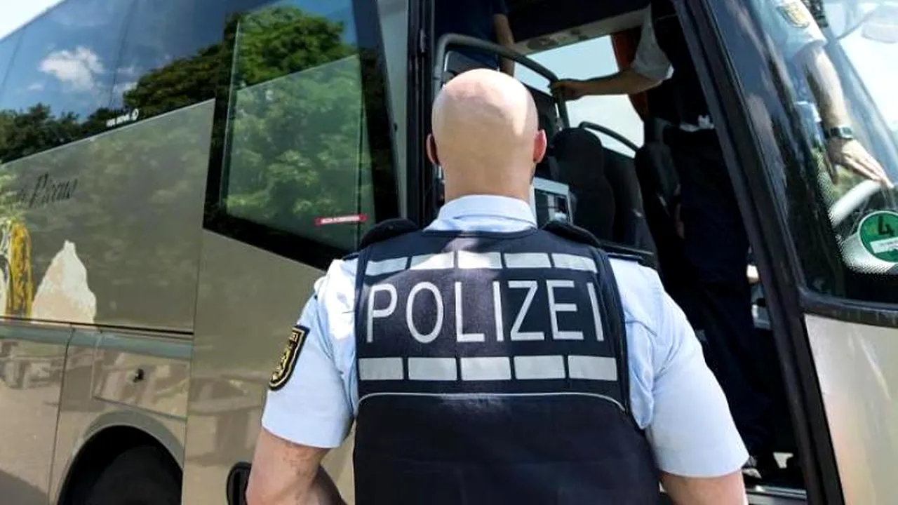 Doi șoferi români de autocar trimiși să se odihnească de polițiști după un control în Germania. Cei doi se aflau pe drum de 30 de ore