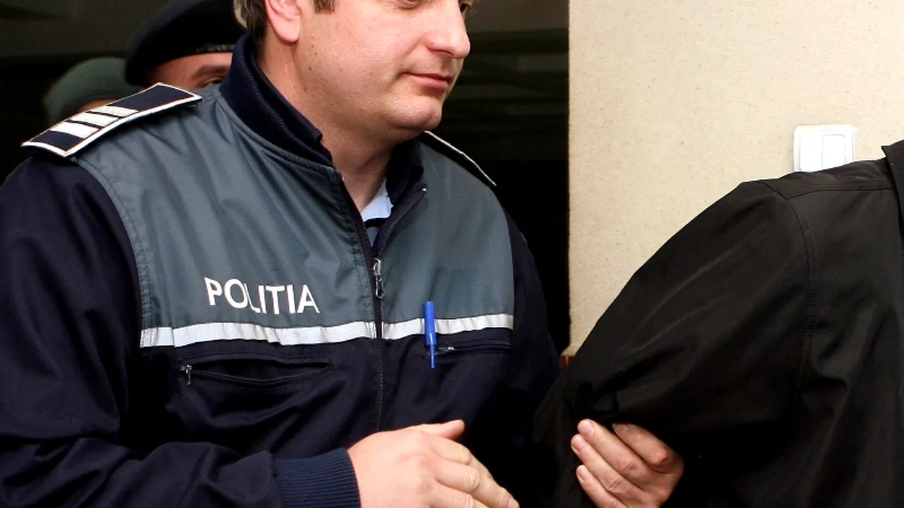 ALEGERI LOCALE 2012. Două persoane au fost arestate și una este dată în urmărire națională, pentru dare de mită electorală în județul Constanța 