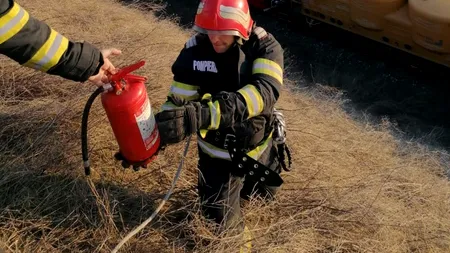 UPDATE | Risc de explozie în gara CFR din Caracal. Scurgeri de gaz la un vagon încărcat cu GPL. CFR SA: „Robinetul a fost închis” (VIDEO)