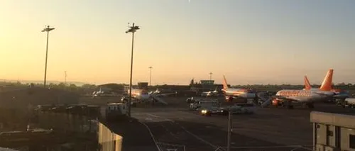 Un avion de pasageri a derapat și a ieșit de pe pistă, pe un aeroport din Marea Britanie. Anunțul companiei despre starea pasagerilor