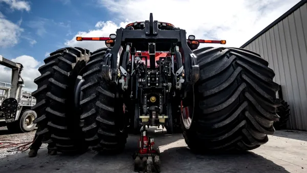 Anvelopa monstru a primit undă verde pentru a fi vândută în Europa. Care sunt caracteristicile uimitoare ale acestei mega componente auto