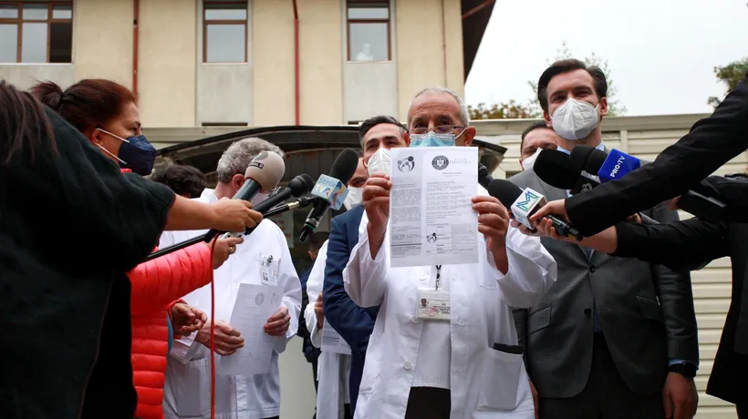 FOTO| Cine este primul vaccinat împotriva COVID cu doza a treia în România