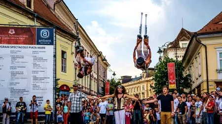 FITS 2015 la final. Bilanț de festival: 2.673 de artiști și invitați, din 70 de țări, și 427 de evenimente în 67 de spații de joc