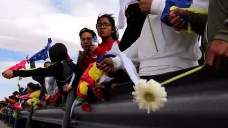 Mii de mexicani au format un 