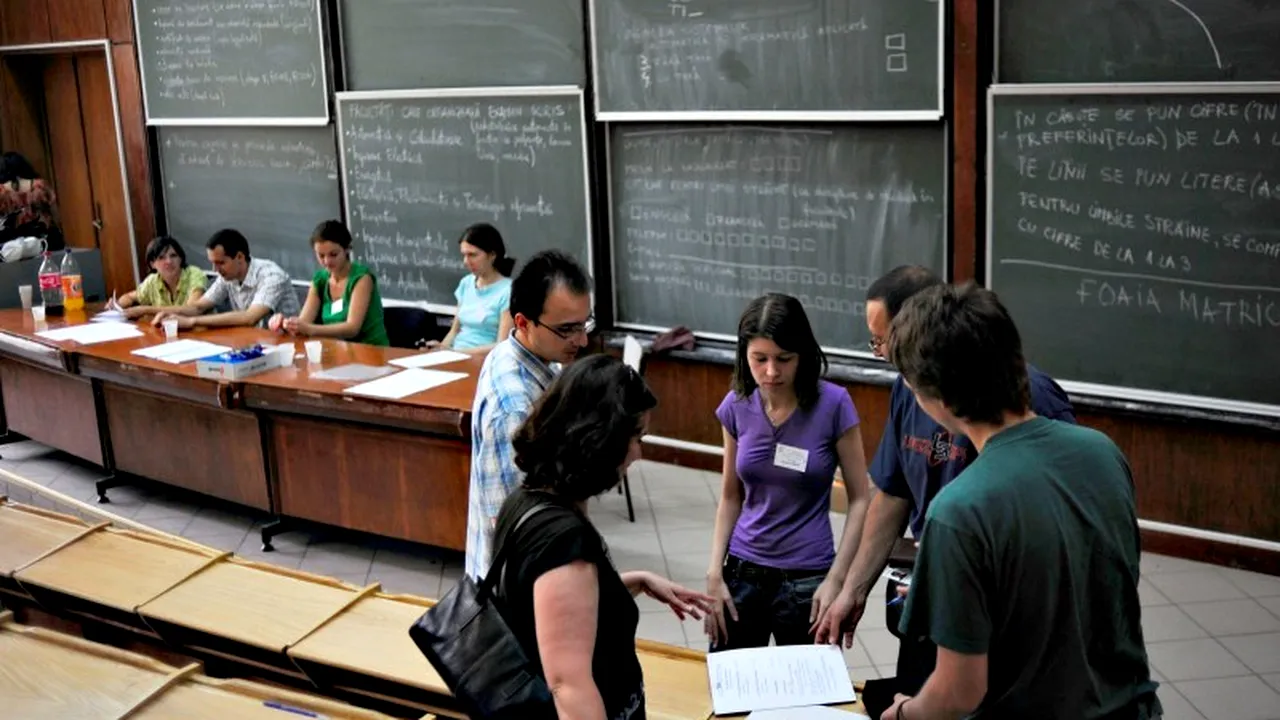 Totul despre ADMITEREA la FACULTATE. Câte locuri scot la concurs cele mai mari cinci universități de stat din București și care sunt taxele de școlarizare