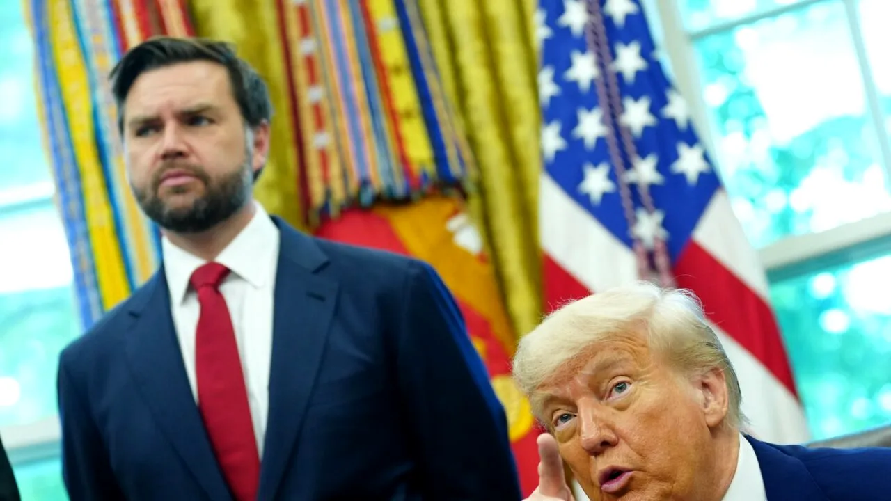 Vance afirmă că Statele Unite vor să protejeze suveranitatea UCRAINEI /„Rusia cere prea mult”, „teritorii care nu se află sub controlul forțelor ruse”